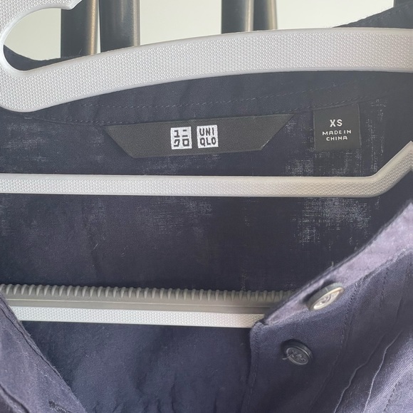 uniqlo long sleeve XS - Picture 9 of 10